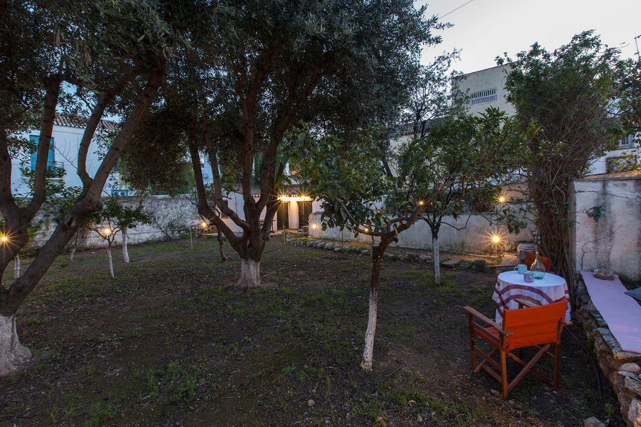 Maison d'hôtes Two Olive Trees à Spetses Town Extérieur photo