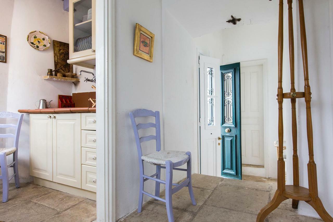 Maison d'hôtes Two Olive Trees à Spetses Town Extérieur photo